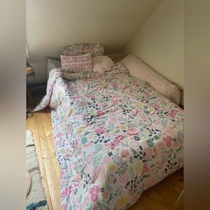 Twin Pottery Barn Kids Organic Cotton Comforter + Sheet Set EUC